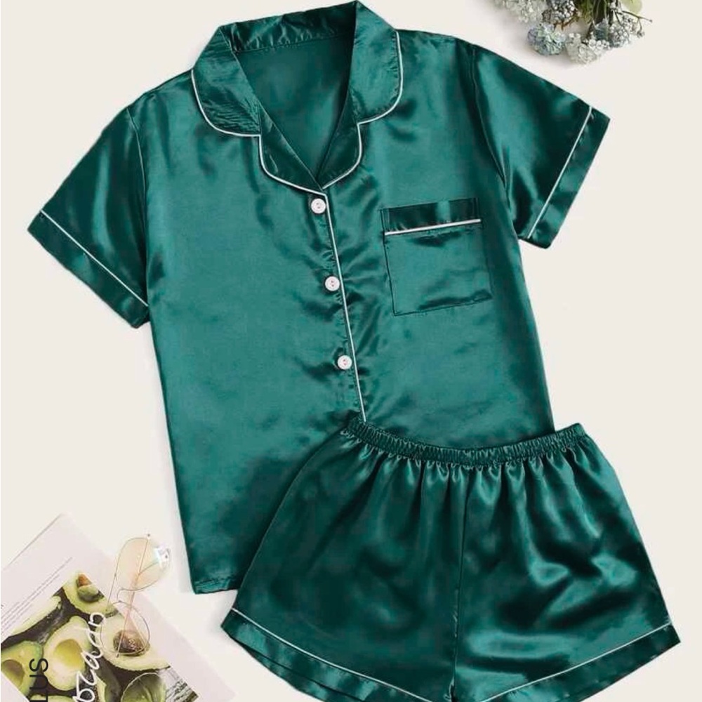 Shein Silk Emerald Green Pajamas